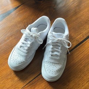 NIKE Air Force Sneakers